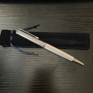 Swarovski pen with carrying case